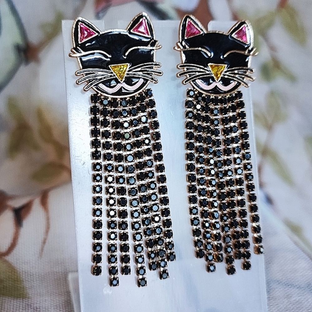 SugarFix BaubleBar Scaredy Black Cat Rhinestone Prong Set Pierced Earrings NWT